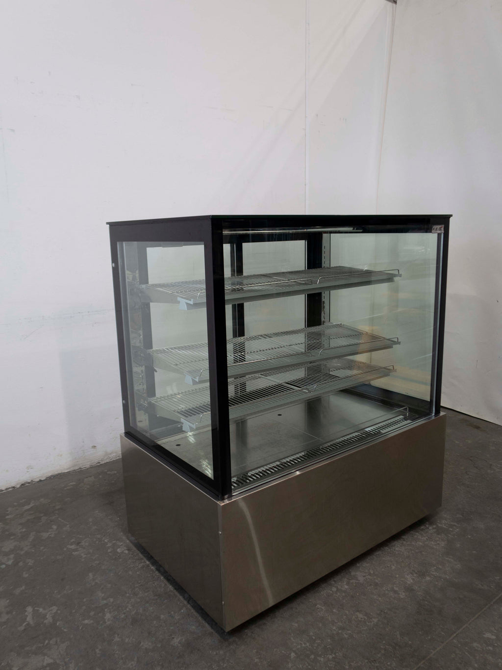 FED SL840V Cold Food Display - 772581