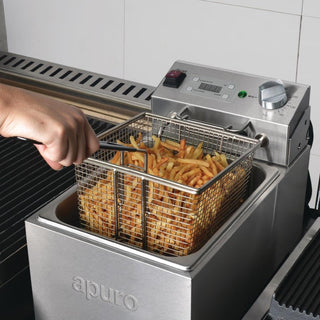 Single Tank Single Basket 5Ltr Countertop Fryer with Timer 2.2kW- Apuro FS498-A