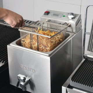 Single Tank Single Basket 8Ltr Countertop Fryer with Timer 2.9kW- Apuro FC374-A