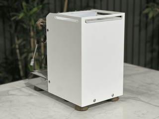BFC Experta - 1 Group White & Timber - Brand New