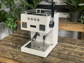 Bellezza Bellona - 1 Group White - Brand New
