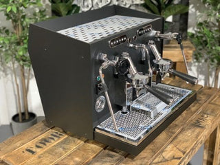 Brugnetti Manufactum - 2 Group Black - Brand New