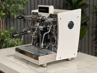 Brugnetti Giulietta Av - 1 Group Commercial Espresso Machine - Espresso - Brand New White