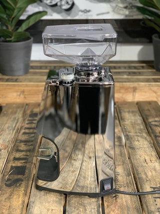 Eureka Atom 60E Grinder Chrome - Brand New