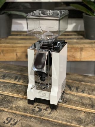 Eureka Mignon Silenzio White - Brand New