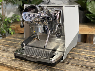 Faemina - 1 Group White - Brand New