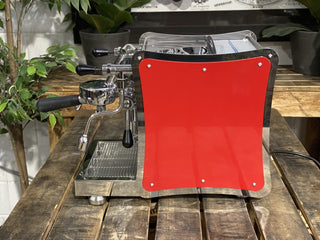 Izzo Vivi Flat - 1 Group Red- - Brand New