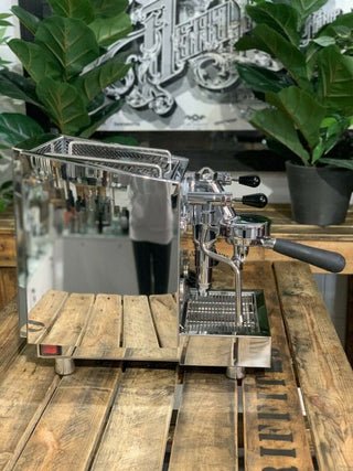 Izzo Vivi PID - 1 Group with Flick Taps - Brand New