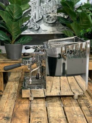 Izzo Vivi PID - 1 Group with Flick Taps - Brand New