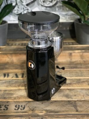 Quamar Q50 Push Timer Gloss Black - Brand New