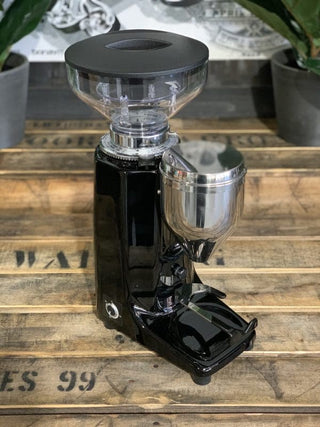 Quamar Q50 Push Timer Gloss Black - Brand New