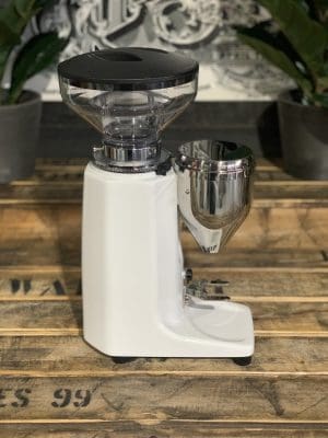 Quamar Q50 Push White - Brand New