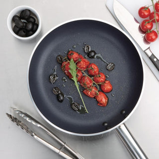 Non Stick Induction Frying Pan 280mm- Vogue CB902