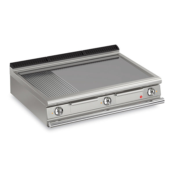 Baron 3 Burner Electric Fry Top With 2/3 Smooth 1/3 Ribbed Mild Steel Plate And Thermostat Control - 900Mm Depth